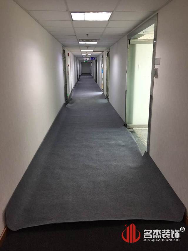 办公室装修.jpg