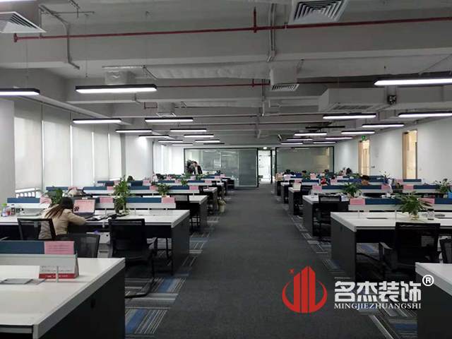 办公区装修完工照.jpg
