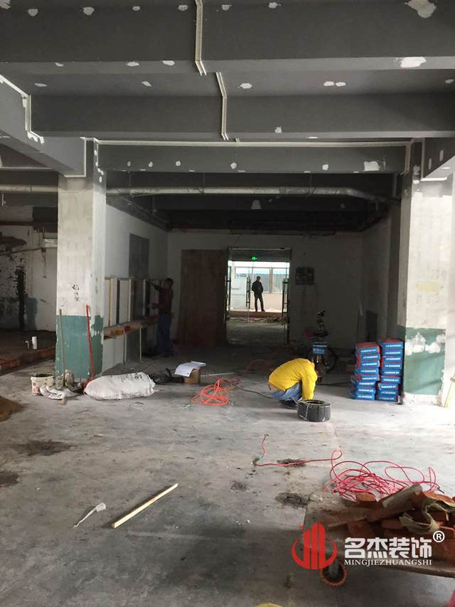 美容美发学校装修施工照.jpg
