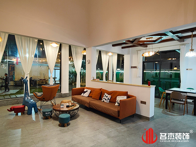 名杰装饰游记