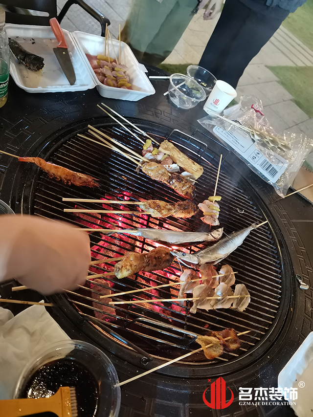 名杰装饰游记