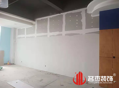 巡工地日记，佛山宏威路服装展厅装修项目进行中
